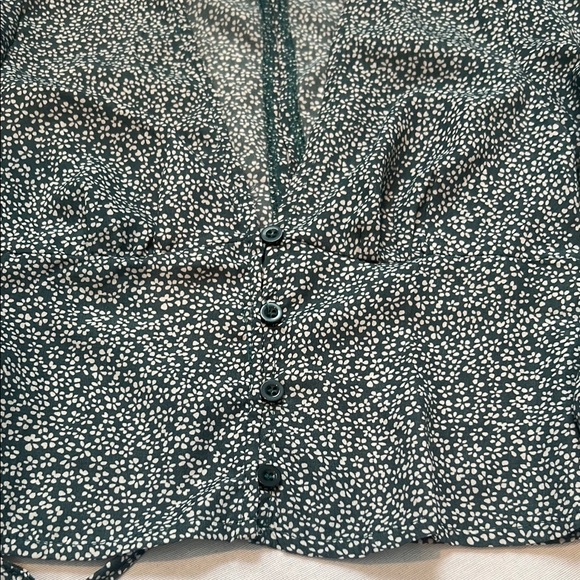 NWT-Princess Polly Green and White Ruched Crop Blouse - Picture 4 of 8